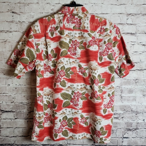 EUC Tommy Hilfiger Hawaiian Short Sleeve Shirt - Picture 6 of 6